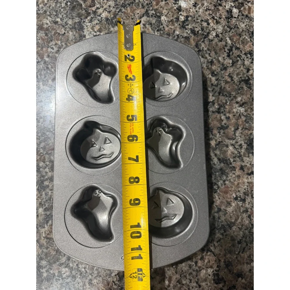 Wilton Halloween Pumpkin and Ghost 6 Cavity Non-Stick Muffin Pan Gray Steel